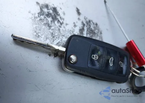 2012 Volkswagen Passat 2.5L Se z USA, uszkodzony, nr VIN 1VWBP7A3XCC014509